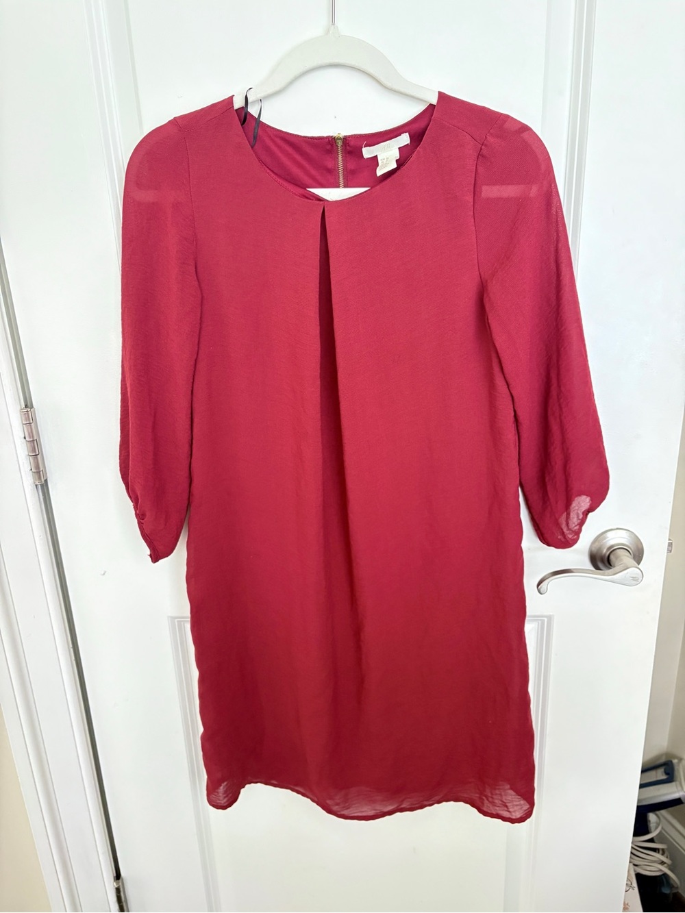 H&M US 2 Maroon Chiffon Shift Dress Round Neck 3/4 Sleeve Knee Length Dress